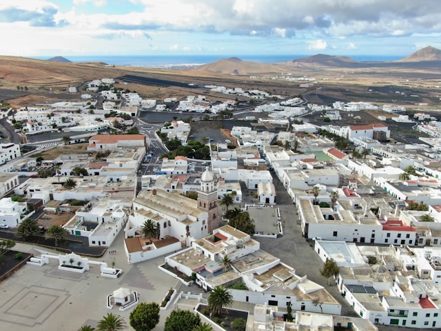Tips for Visiting Teguise Sunday Market